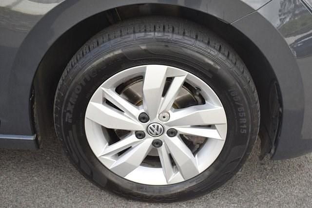 Używany VW Polo SE 80 KM (58 kW) 2018 Szary Hatchback
