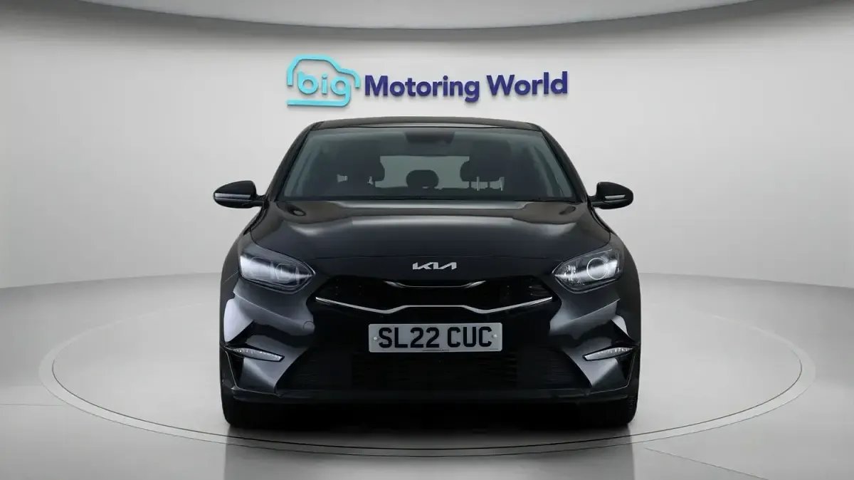 Used Kia Ceed 120 HP (88 kW) 2021 Black Hatchback