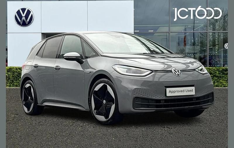 Grey Used 2021 VW ID.3 Pro Hatchback | £16,250 (Fair price) - Image 1/4