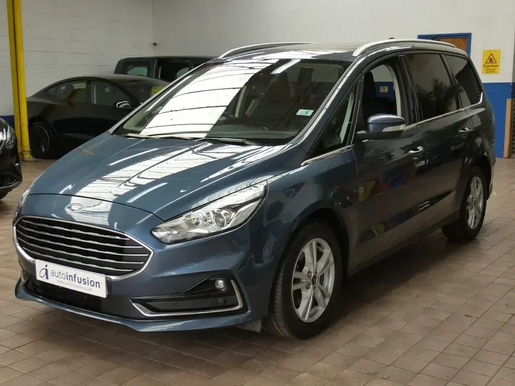 Used Ford Galaxy Titanium 190 HP (139 kW) 2023 Blue MPV