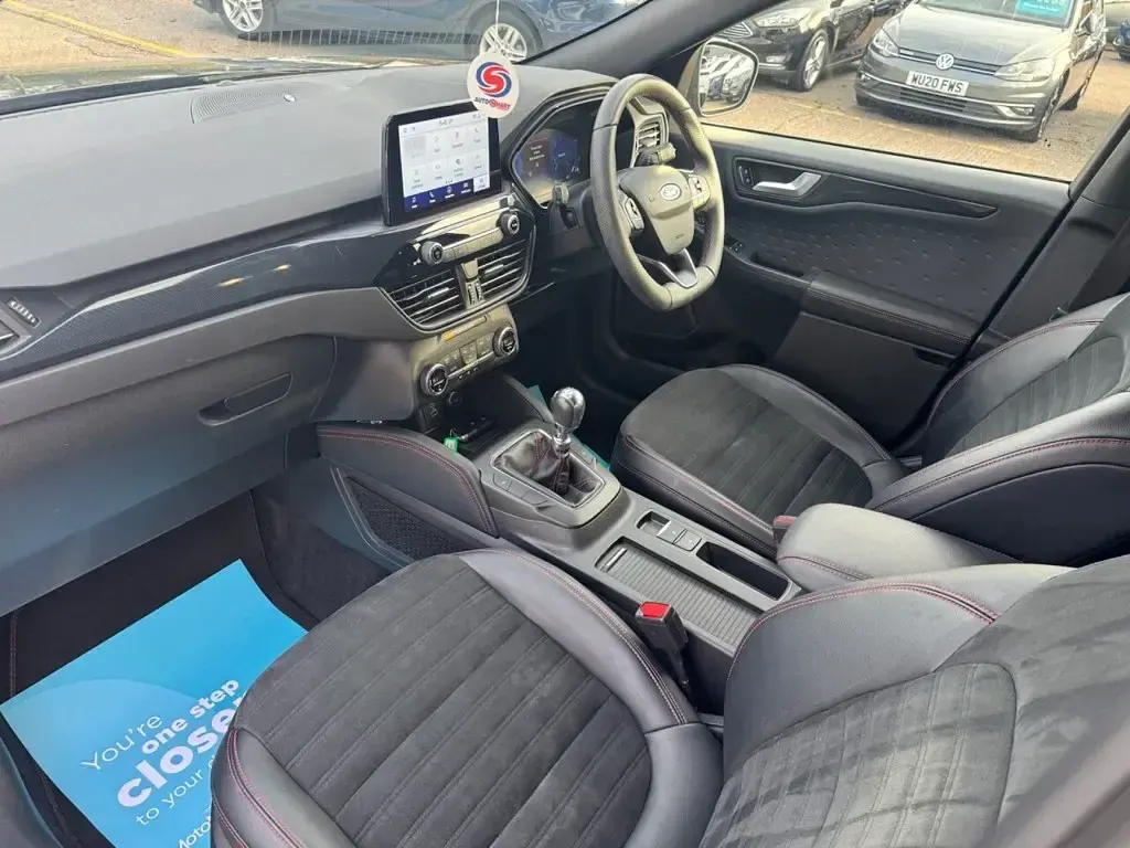 Used Ford Kuga ST-Line 120 HP (88 kW) 2020 Black SUV