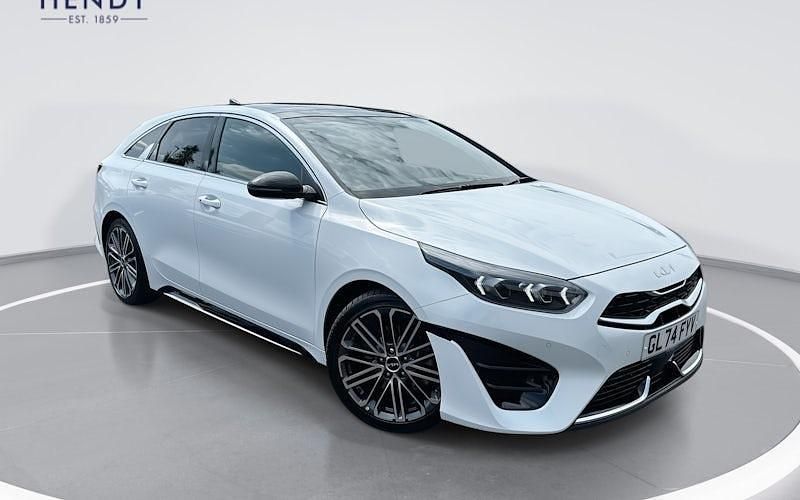 Used 2025 Kia ProCeed GT-Line S Hatchback | £24,899 (A bit pricey) - Image 1/4