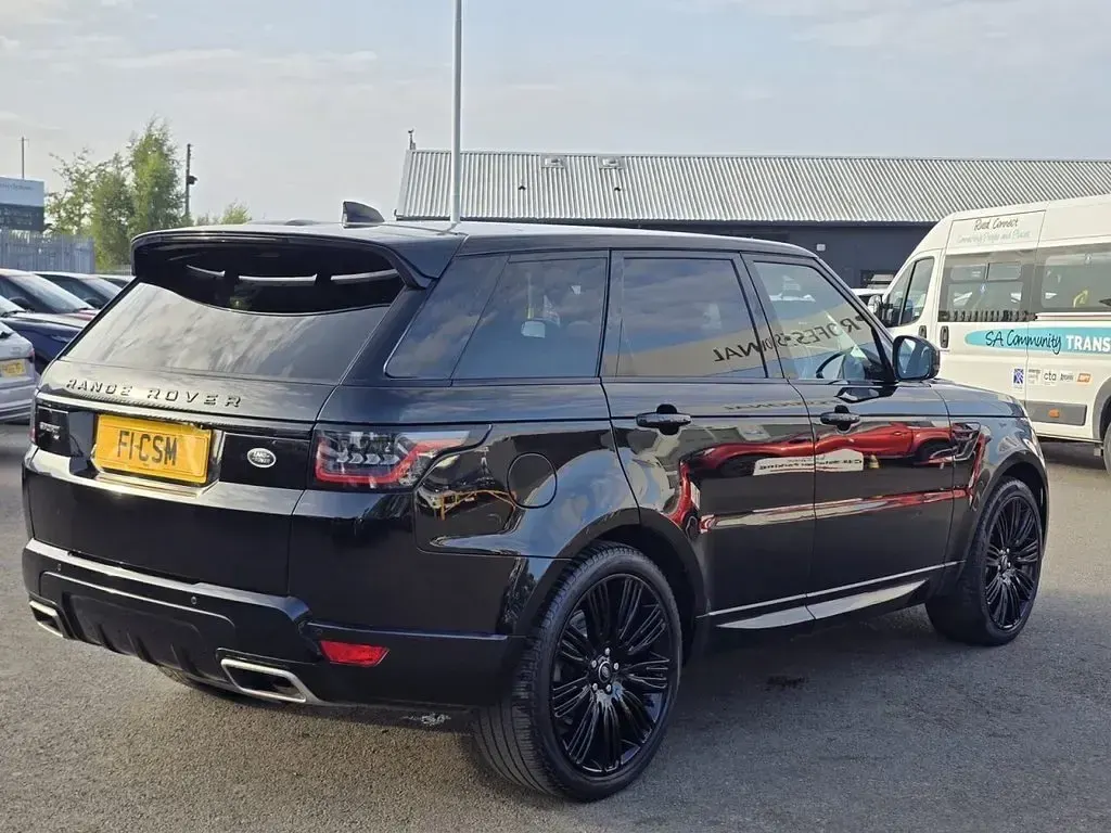 Used Land Rover Range Rover Sport HSE Dynamic 300 HP (220 kW) 2021 Black SUV