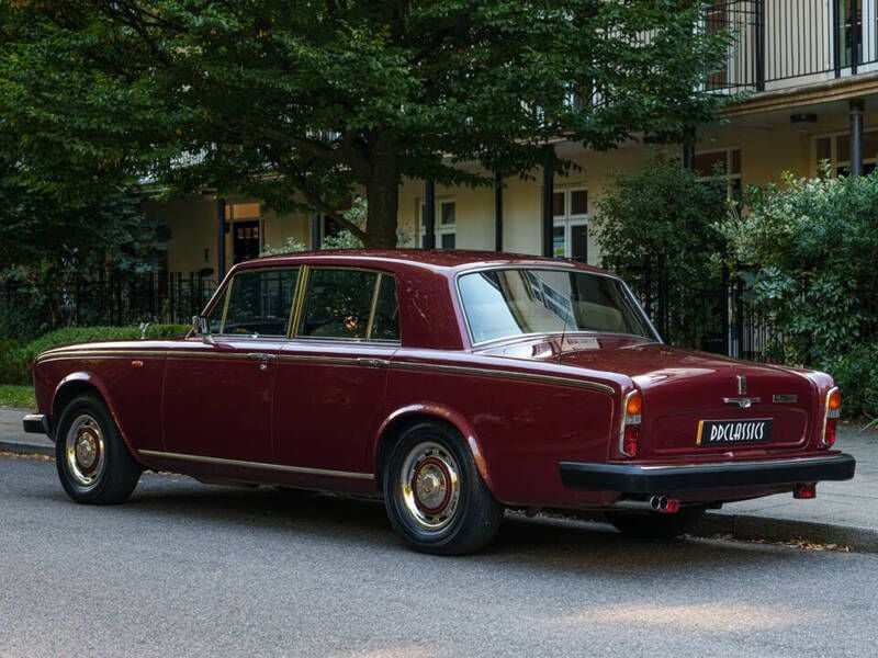 Used Rolls Royce Silver Shadow 200 HP (147 kW) 1978 Red Sedan