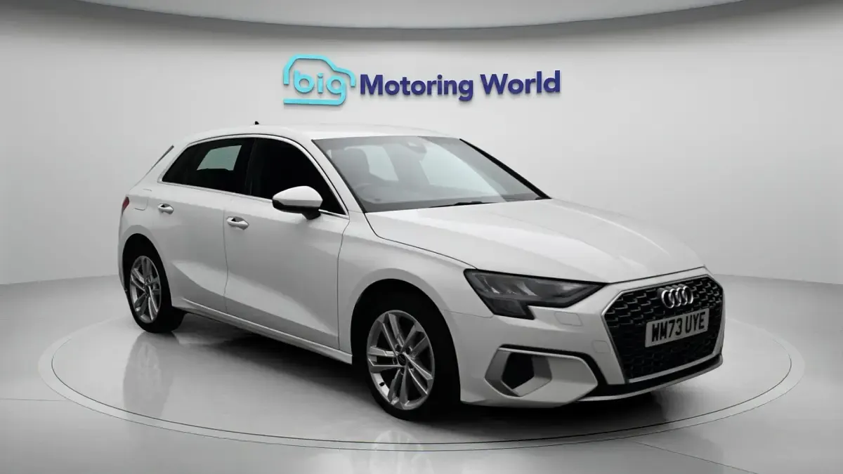 Used Audi A3 Sportback e-tron Sport 204 HP (150 kW) 2024 Hatchback