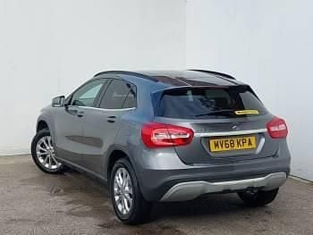 Used Mercedes GLA200 Executive 156 HP (114 kW) 2018 Grey SUV