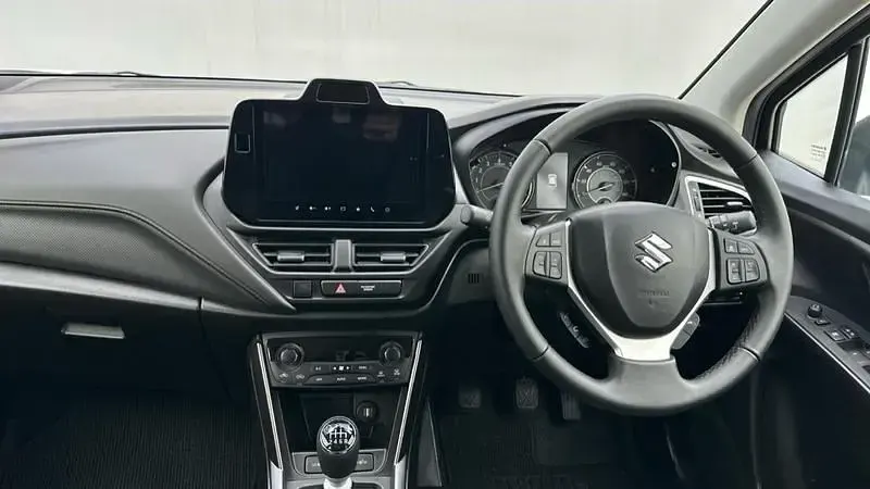 Novo Suzuki SX4 129 HP (94 kW) 2025 Branco Citadino