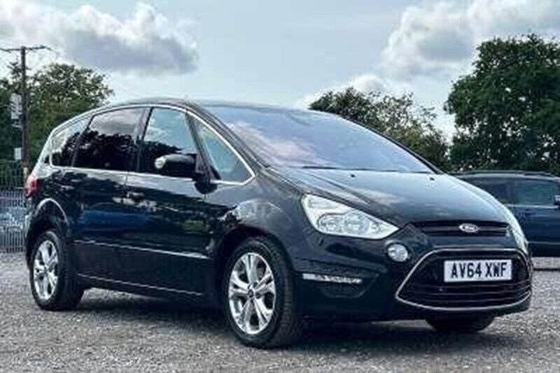 Black Used 2015 Ford S-MAX Titanium MPV | £7,250 (Good price) - Image 1/1
