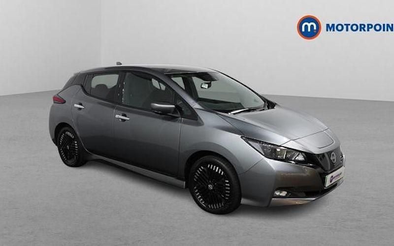 Used 2025 Nissan Leaf N-Connecta Hatchback | £10,299 (Good price) - Image 1/4
