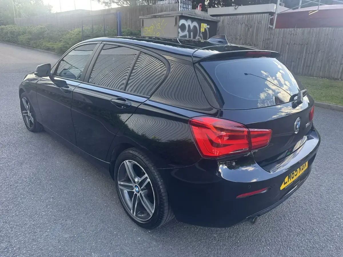 Used BMW 116 Sport Line 2015 Black Hatchback