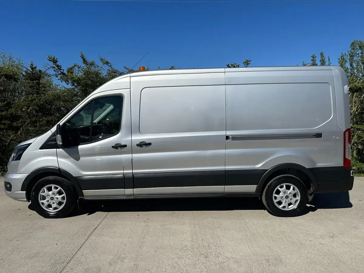 Used Ford Transit Limited 130 HP (95 kW) 2020 Silver Van