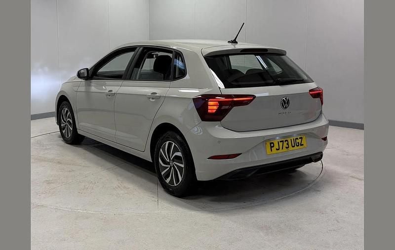 Used VW Polo Life 79 HP (58 kW) 2023 Grey Hatchback