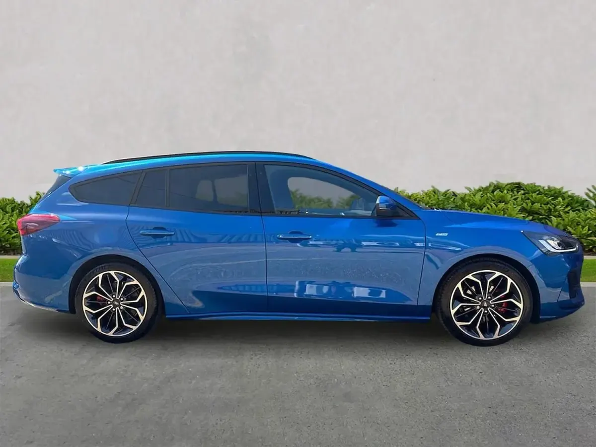 Nowe Ford Focus ST-Line X 2026 Niebieski