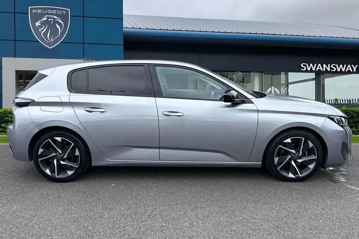 Used Peugeot 308 Allure Premium 129 HP (94 kW) 2022 Grey Hatchback
