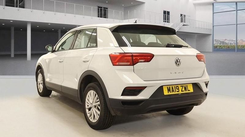 Used VW T-Roc S 115 HP (84 kW) 2019 White silver SUV