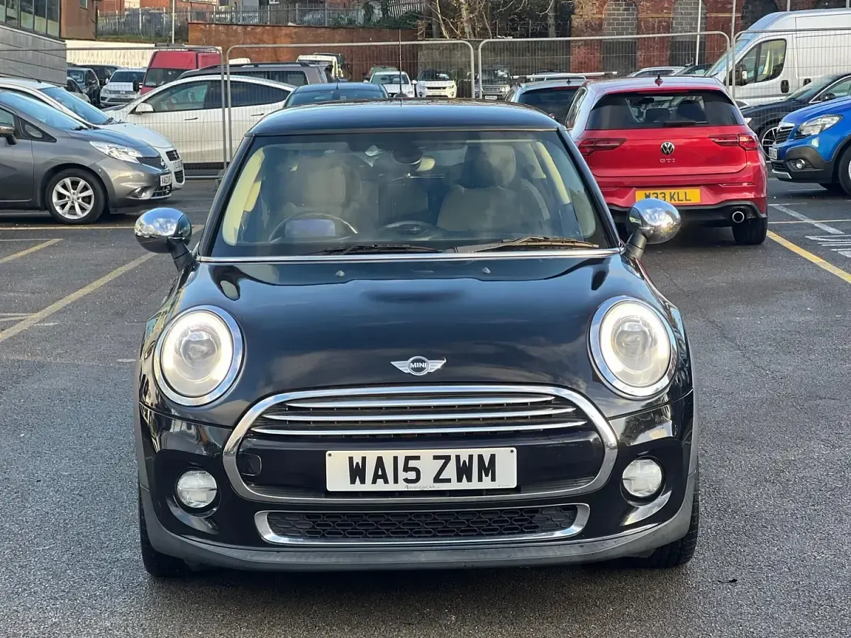 Used Mini Cooper D Hatch 2015 Black Hatchback