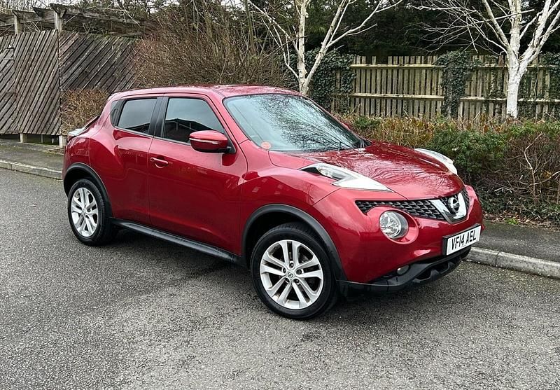 Used Nissan Juke Acenta Premium 110 HP (80 kW) 2014 Red SUV