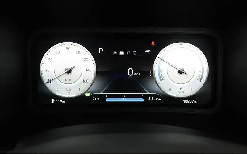 Used Hyundai Kona SE 100 kW (136 HP) 2024 Grey SUV