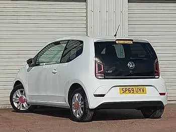 Used VW up! Beats 60 HP (44 kW) 2019 White Hatchback