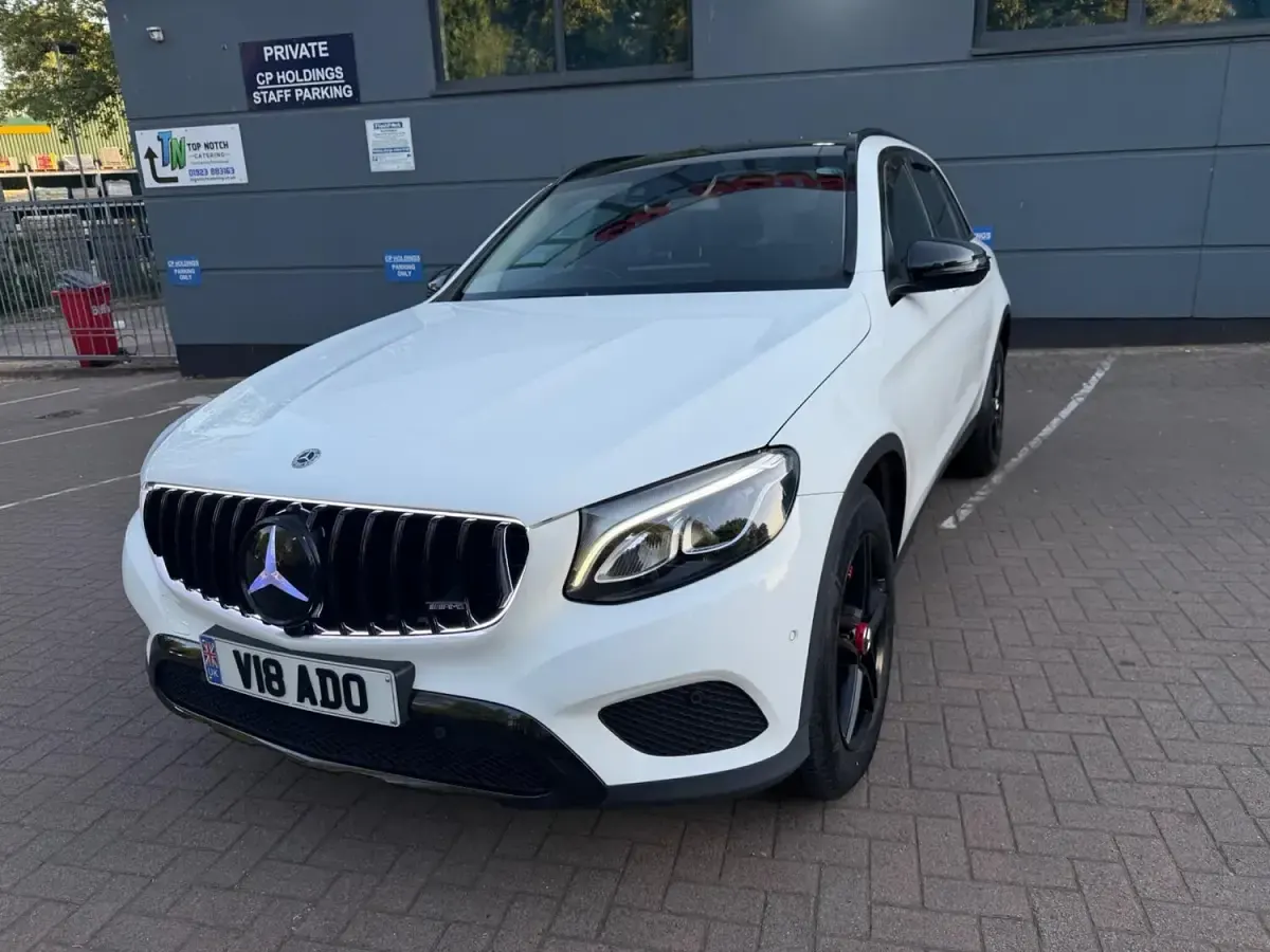 Used Mercedes GLC220 2018 White SUV