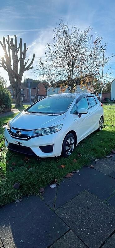 White Used 2025 Honda Fit Hybrid Hatchback | £5,399 (Super price) - Image 1/4