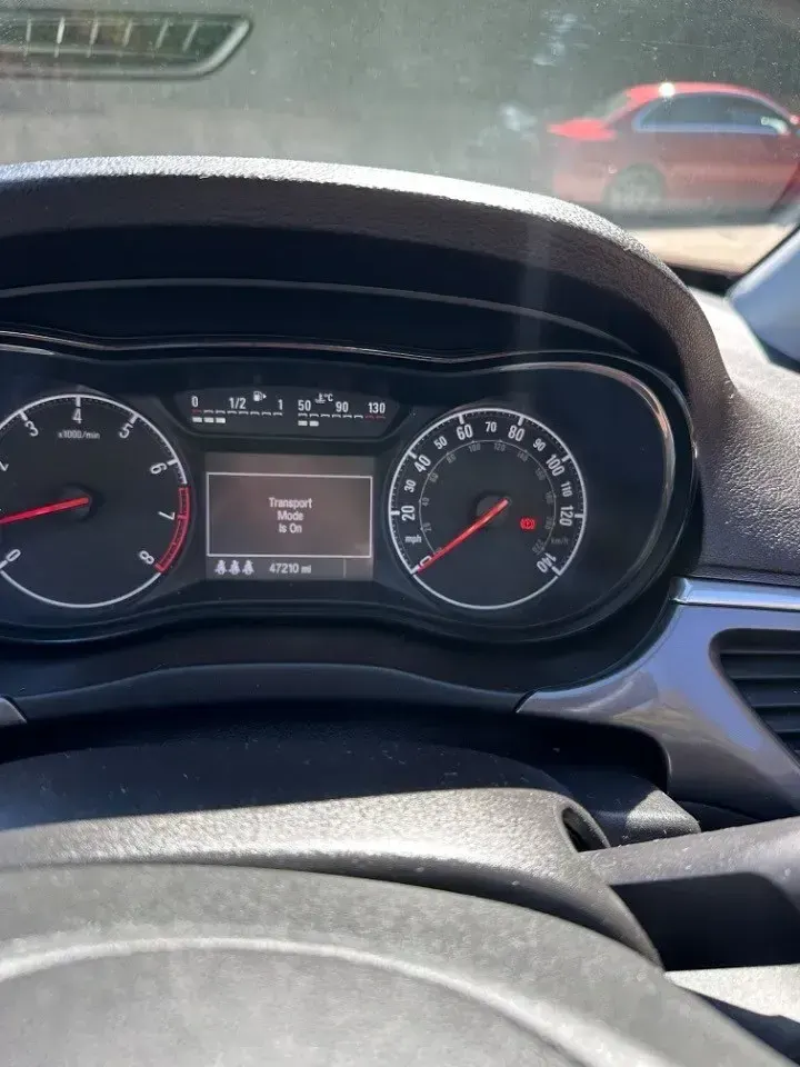 Second-hand Vauxhall Corsa 75 CP (55 kW) 2016 Roșu Hatchback