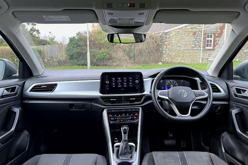 Used VW T-Roc S 148 HP (108 kW) 2024 Grey SUV