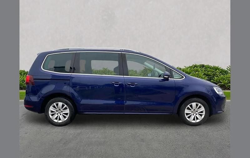 Used VW Sharan SE 147 HP (108 kW) 2021 Blue MPV
