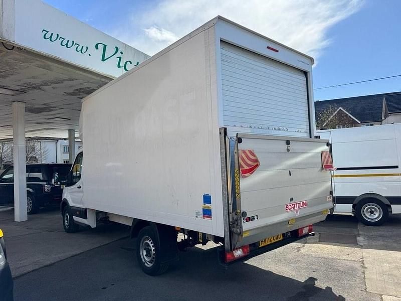 Usado Ford Transit 130 HP (95 kW) 2022 Branco Cabrios