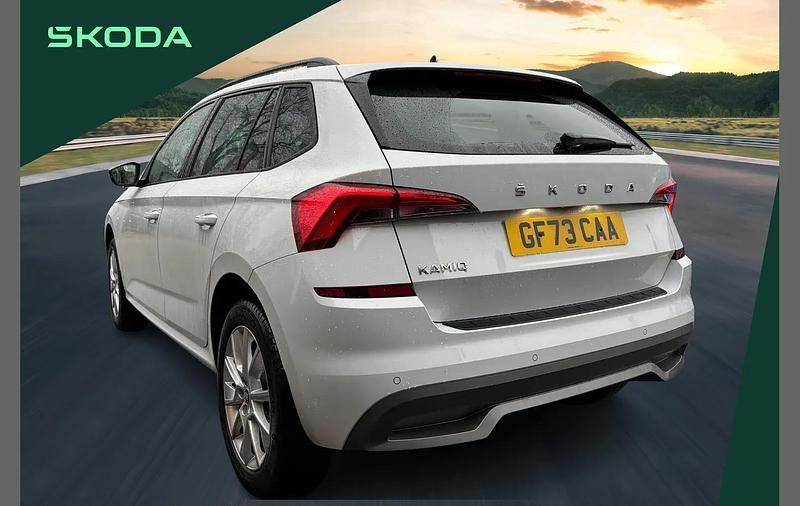 Used Skoda Kamiq SE Drive 108 HP (79 kW) 2023 White SUV