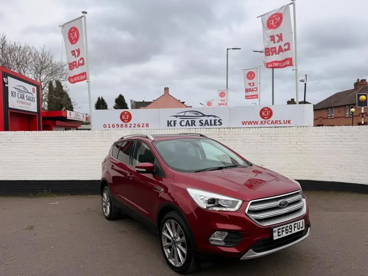 Gebraucht Ford Kuga Titanium X 180 PS (132 kW) 2019 Rot SUV