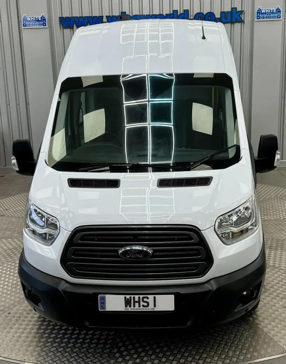 Used Ford Transit 130 HP (95 kW) 2018 White Van