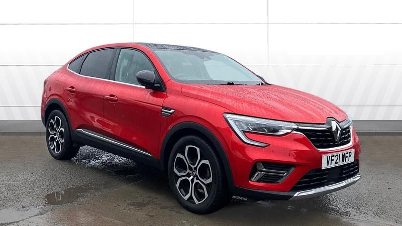 Used Renault Arkana Version S 138 HP (101 kW) 2021 Red SUV