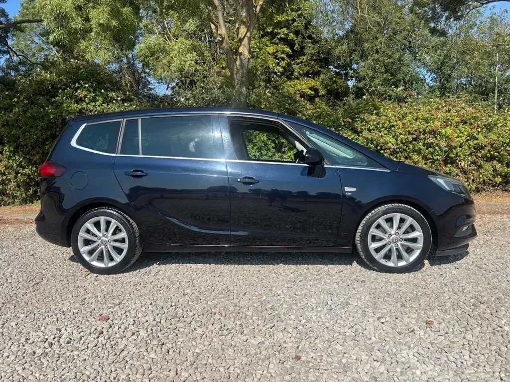 Used Vauxhall Zafira Tourer Elite 170 HP (125 kW) 2018 Blue MPV