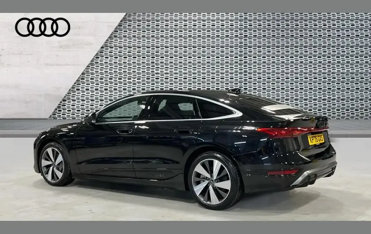 New Audi A6 e-tron S-Line 266 kW (362 HP) 2025 Black Hatchback