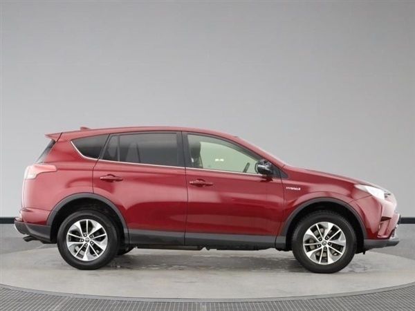 Metallic red Used 2018 Toyota RAV4 SUV | £13,790 (Super price) - Image 1/1