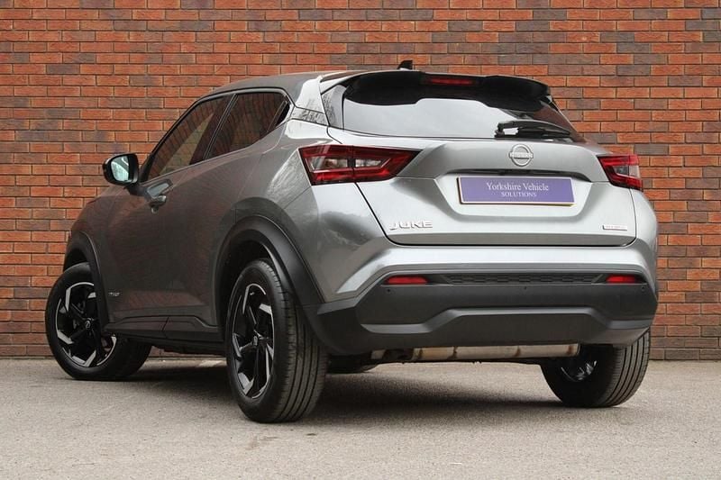 Used Nissan Juke N-Connecta 143 HP (105 kW) 2024 Grey SUV