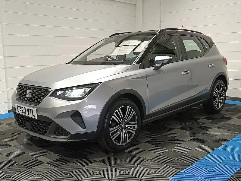Used Seat Arona SE Technology 2023 Silver SUV