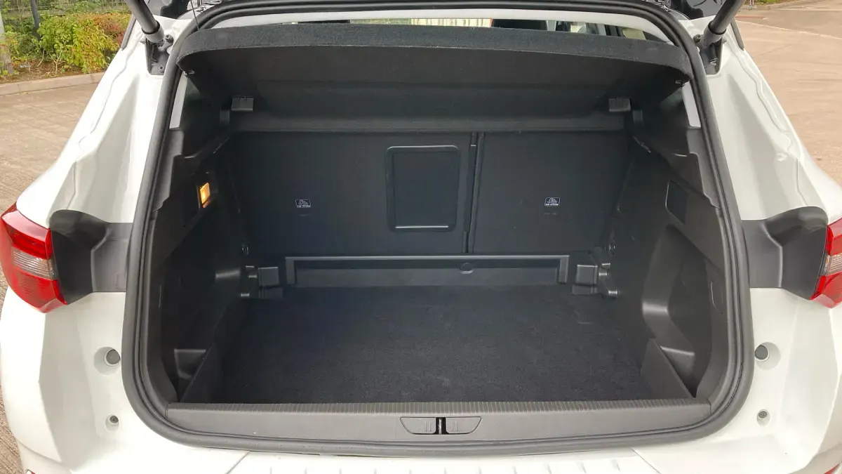 Used Vauxhall Grandland X Ultimate 131 HP (96 kW) 2024 White SUV