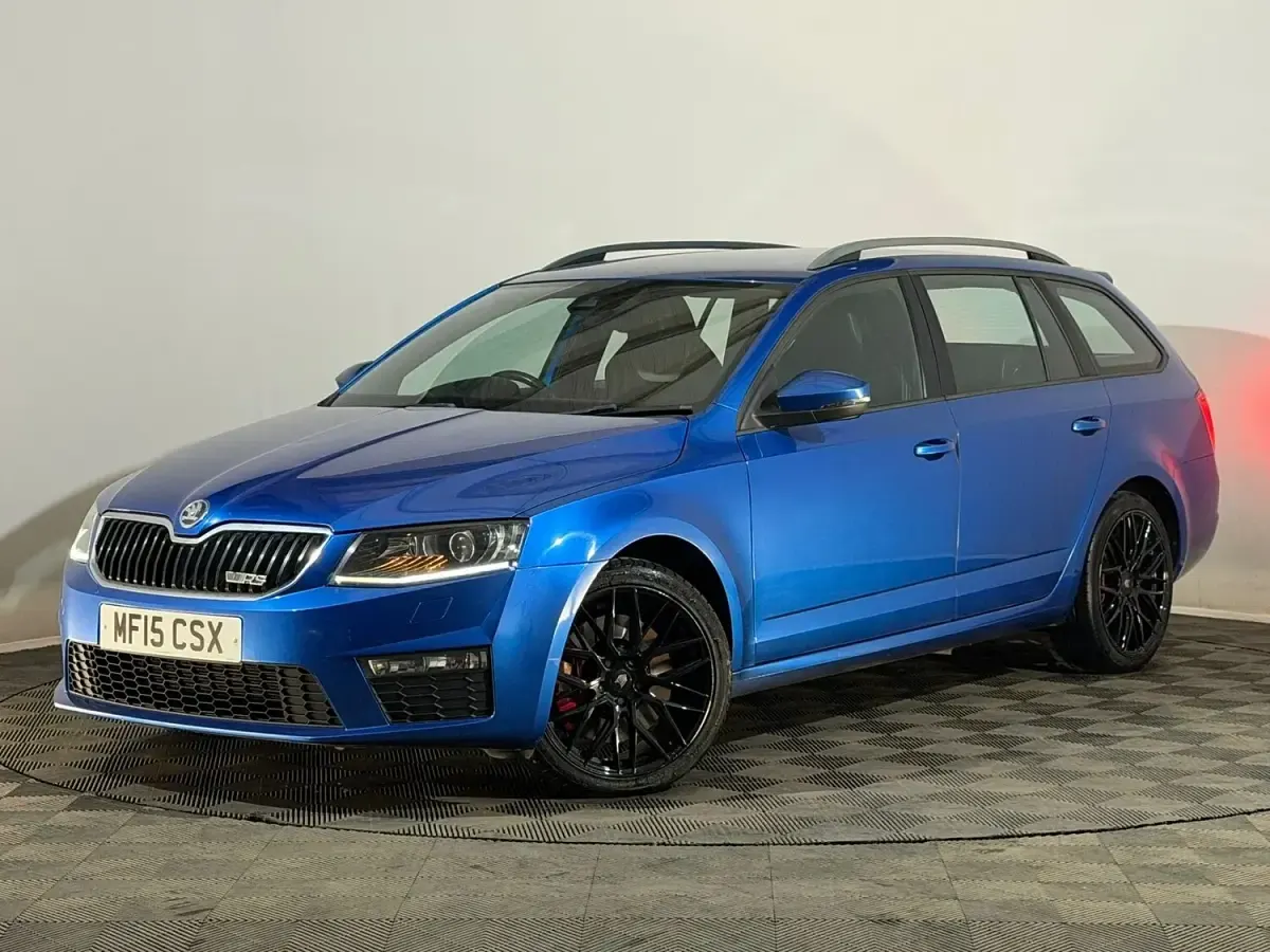 Gebraucht Skoda Octavia vRS 181 PS (133 kW) 2015 Blau Kombi