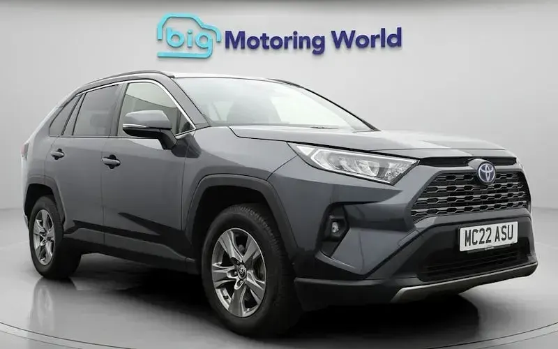 Used Toyota RAV4 Hybrid 218 HP (160 kW) 2022 SUV