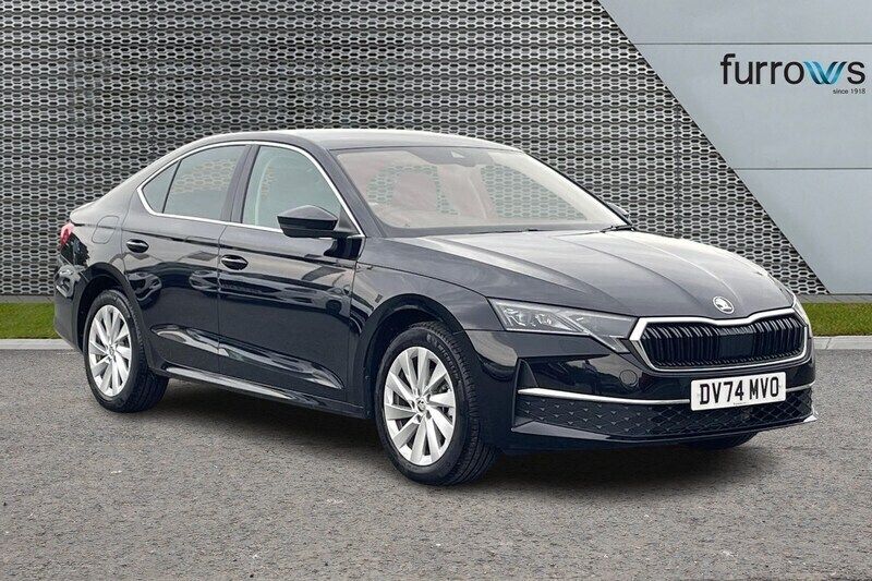 Black Used 2024 Skoda Octavia First Edition Hatchback | £24,995 - Image 1/4