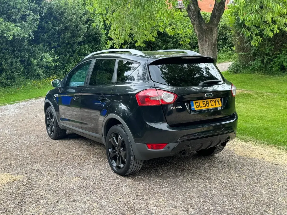 Used Ford Kuga Titanium 136 HP (100 kW) 2009 Black SUV