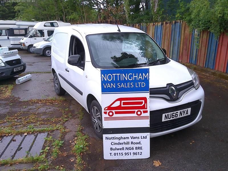 White Used 2016 Renault Kangoo Business MPV | £4,995 (Expensive) - Image 1/4