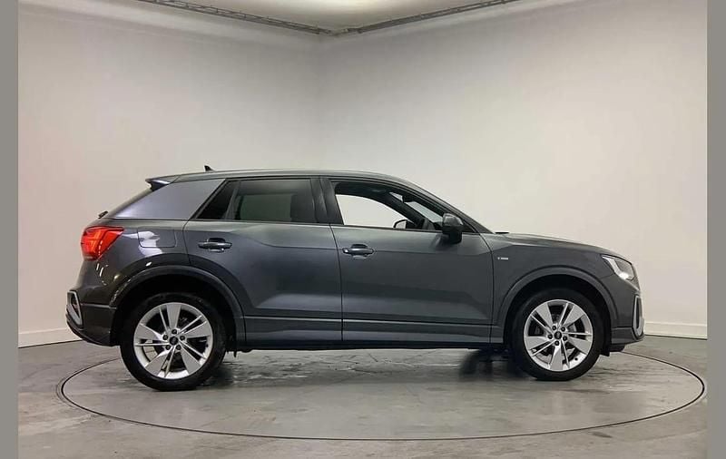 Used Audi Q2 S-Line 148 HP (108 kW) 2024 Grey SUV