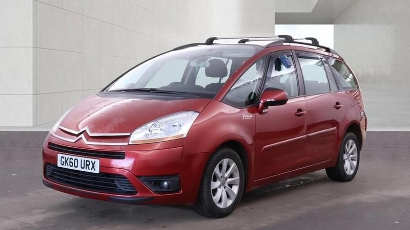 Used Citroën Grand C4 Picasso VTR Sport 2010 Red MPV