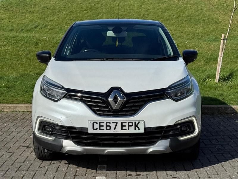 Used Renault Captur Signature 2017 White SUV