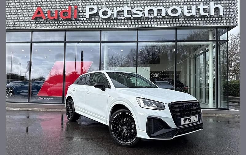 Used Audi Q2 Black Edition 150 HP (110 kW) 2025 White SUV