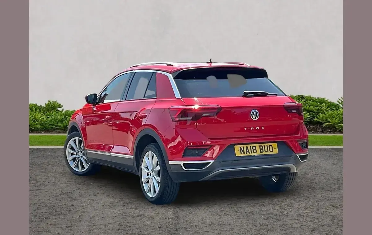 Used VW T-Roc SEL 148 HP (108 kW) 2018 Red SUV