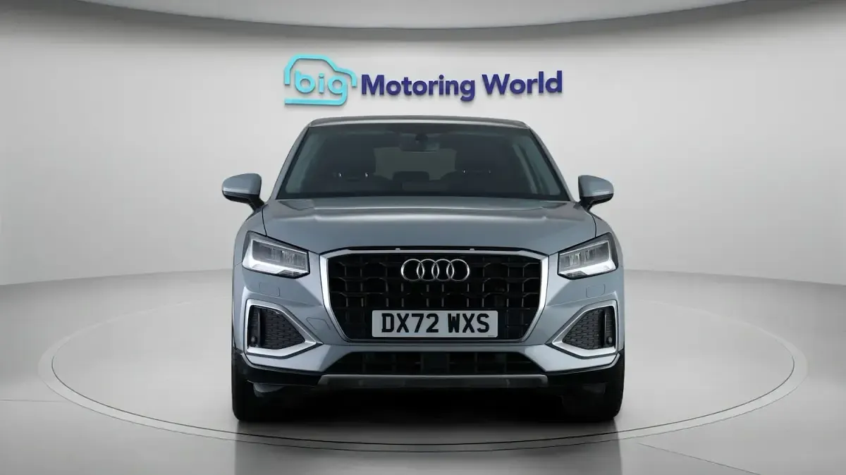 Used Audi Q2 Sport 110 HP (80 kW) 2022 Grey SUV